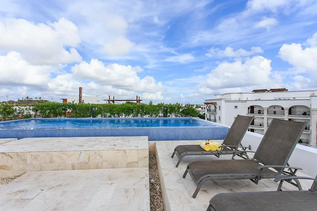 In 04 2Beds- 6Guests-Mamitas Beach Area 0*, Playa del Carmen